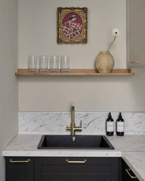 Атмосферный интерьер квартиры в самом центре Петербурга. 05