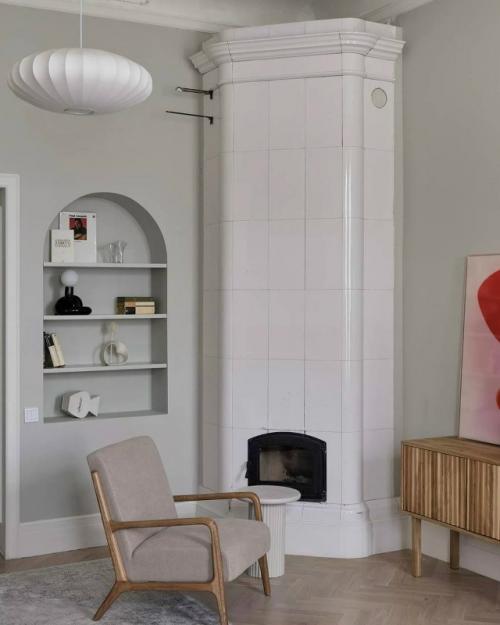 Атмосферный интерьер квартиры в самом центре Петербурга. 02