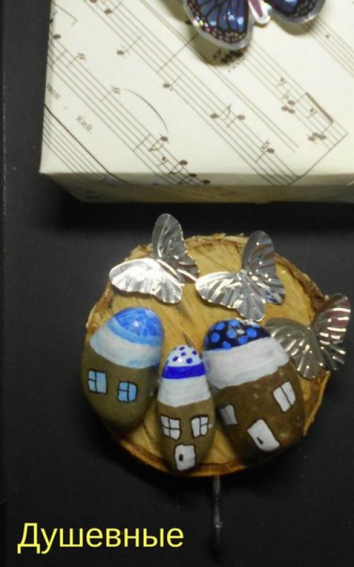 Ценителям порядка!  Все, что Живет в прихожих, теряется, путается, мешается, отлично найдет себе место на крючках: сумки, зонты, ремни, шарфы. 01