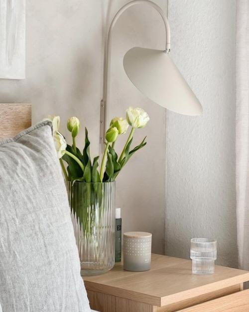 Стильные лаконичные детали и декор в скандинавском доме с прекрасной кухней цвета шалфея. 06