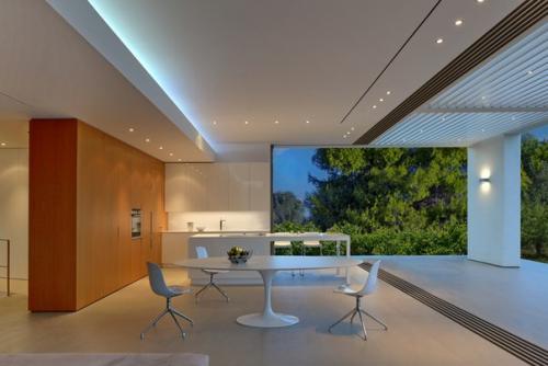 Белоснежный дом на пляже в Греции. 05