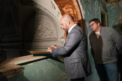 Заброшенный особняк в Самаре могут превратить в дворец свадеб. 01