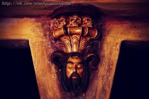 Ужин в аду.   Ресторан T'Spookhuys находится в городке тернхаут и его не зря называют Рестораном Ужасов или домом тысячи призраков. 07