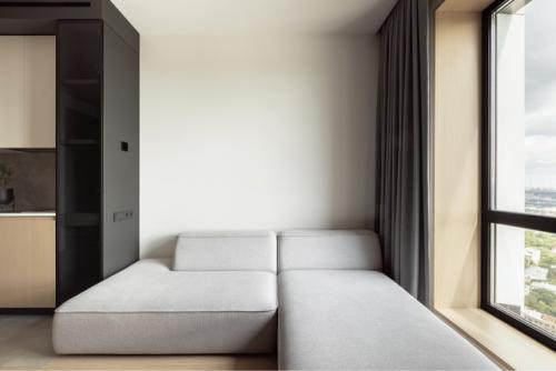 Современный интерьер 1-комнатной квартиры 41 м 2 в ЖК Wellton Towers в Москве. 01