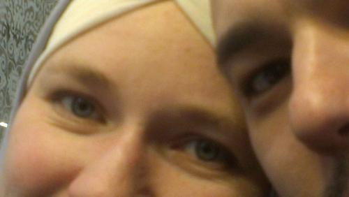 Тихим апрельским вечером отметили свое 8 летие семьи прогулкой до нового кафе Азу на декабристов. 03