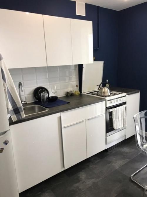 Смелые цвета в кухне и на балконе. 01