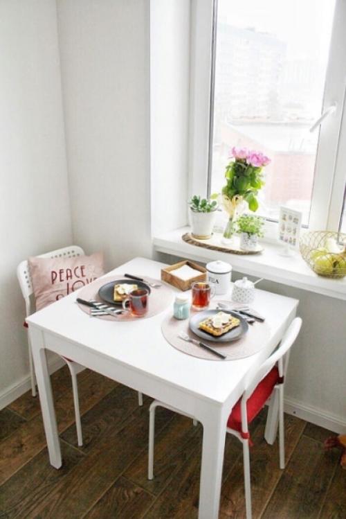 Светлая кухня с открытыми полками, 7 кв. 05