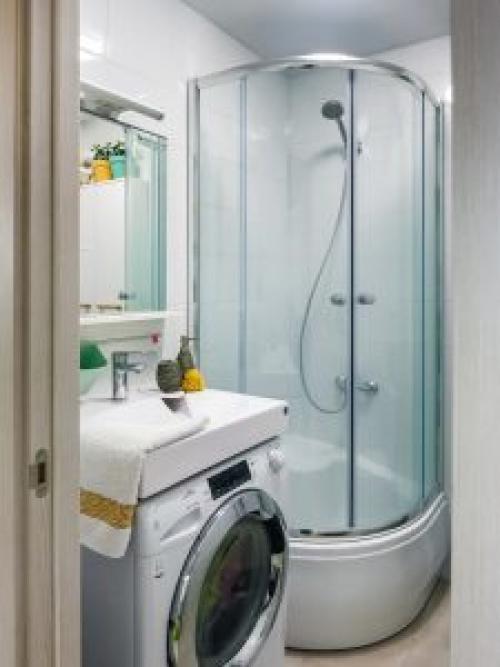 Бюджетный интерьер студии площадью 21 кв. 05