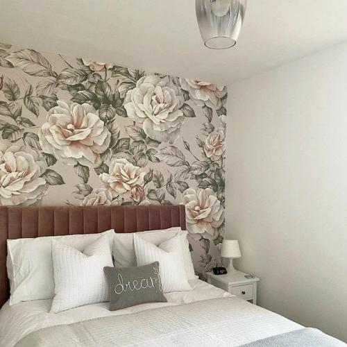 Есть одна тема, которая делит всех, кто делает ремонт или работает в дизайне интерьера, на два лагеря. 04