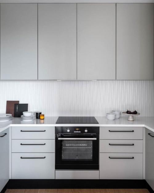 Современный минимализм в дизайне двухкомнатной квартиры. 03