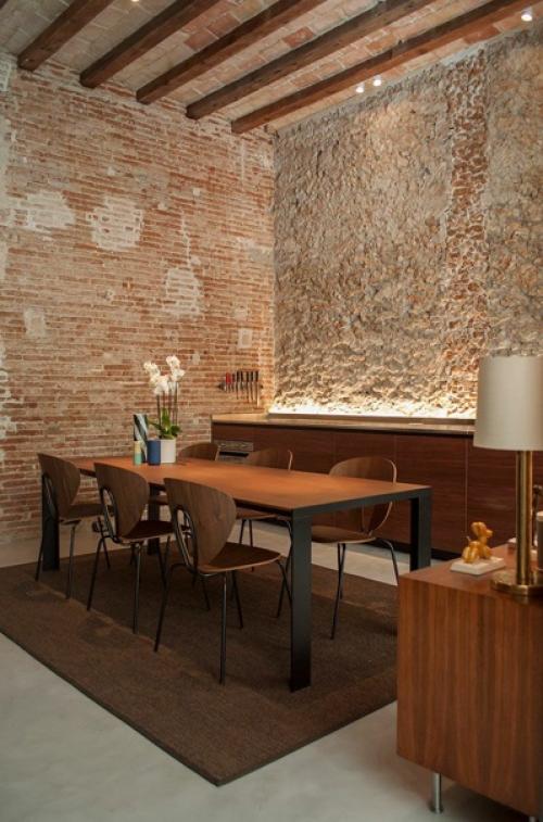 Старинные стены и современный дизайн: лофт молодого бизнесмена в Барселоне. 03