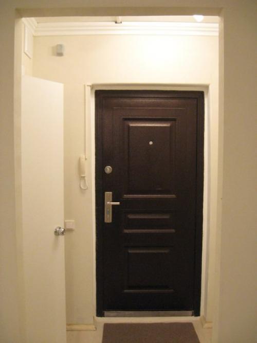 Сдаю студию напрямую, без риэлторов. 03