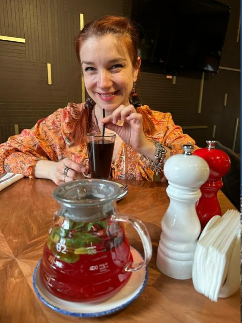 Про трени, рассказала, про растюхи рассказала. 02