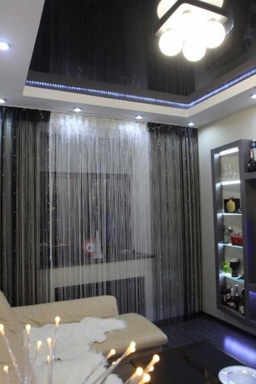 Купили квартиру в доме ещё 1937 года постройки. 05