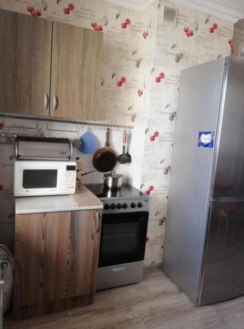 Стильный ремонт. На просторной кухне. 01