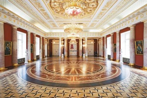 Таврический дворец. Places@Online. 01