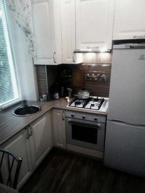 Крохотная кухня. В которой есть всё, что нужно. 03