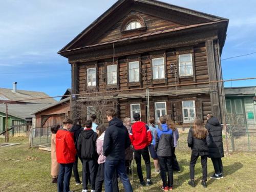 18 апреля - международный день охраны памятников и исторических мест. 01