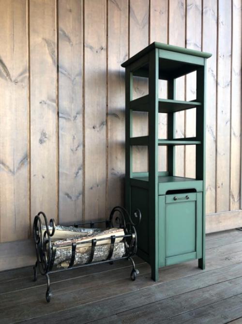 Перекраска может всё или как строгий черный шкаф превратился в уютный шкафчик, дополняющий интерьер в цветочном магазине. 03