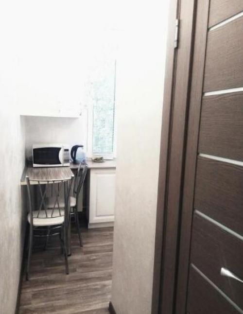 Крохотная кухня. В которой есть всё, что нужно. 06