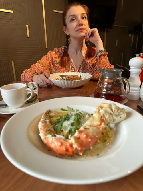 Про трени, рассказала, про растюхи рассказала. 03