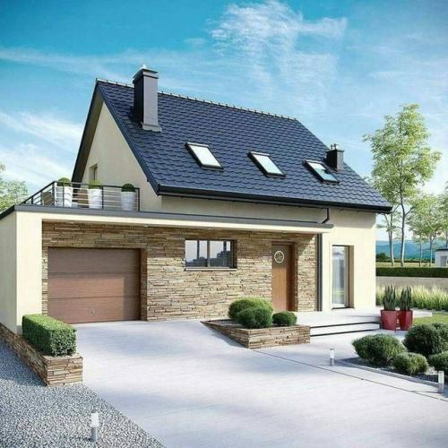 Необычный дом с мансардой оригинальным интерьером отличается. 01