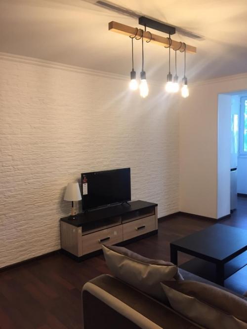 Как вам ремонт в нашей квартире? 04