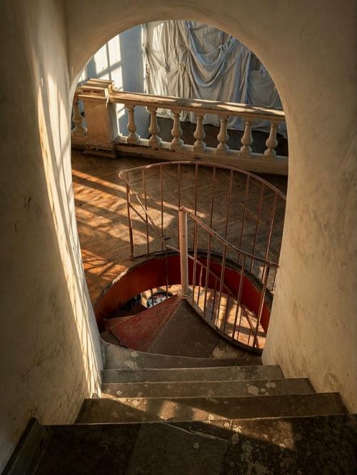 Мастерская придворного художника Николая II и хранителя эрмитажа - Эрнеста Карловича фон липгарта. 03