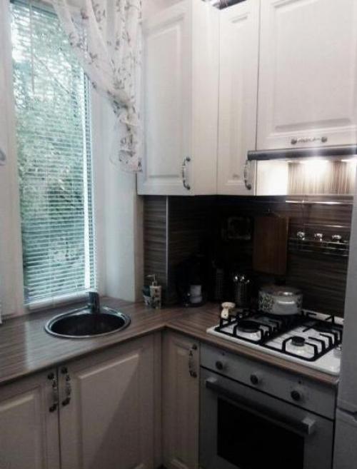 Крохотная кухня. В которой есть всё, что нужно. 02