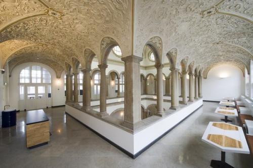 Новый интерьер старой библиотеки в Нидерландах. 02