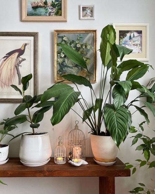 Восприятие цвета - очень относительно и субъективно, зависит от многих факторов: исторических, культурных, психологических. 02