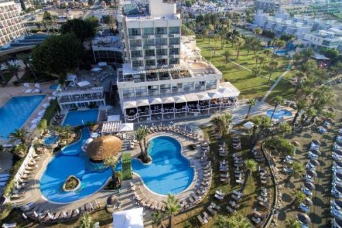 Самые доступные отели Кипра 5*? 06