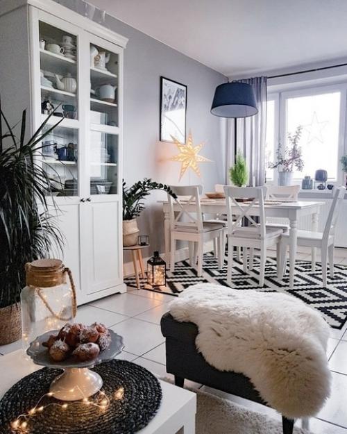 Это все очень уютно выглядит, но, когда начнёшь убираться в таком уюте, сразу понимаешь, что это бардак. 07