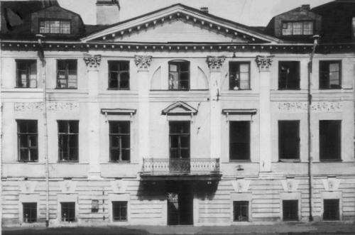 Кадетская линия, д. 21. 01