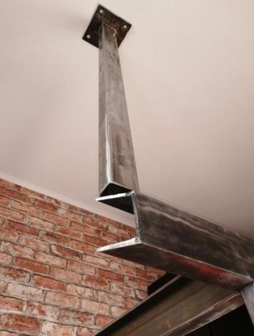 Интересное решение. Для квартиры с высокими потолками. 01