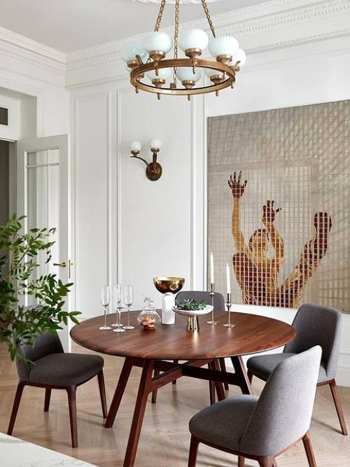 На красных воротах. 05