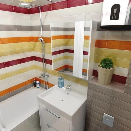 Яркий санузел в хрущевке. 03