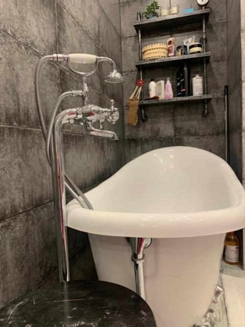 Просторная квартира. Современная. 07