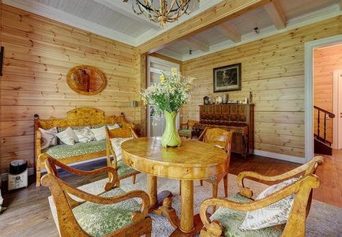 Продолжение предыдущего поста. 04