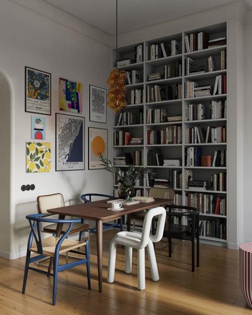 Квартира, в которой ощущается тепло и уют, а основное пространство залито светом благодаря большим окнам. 04