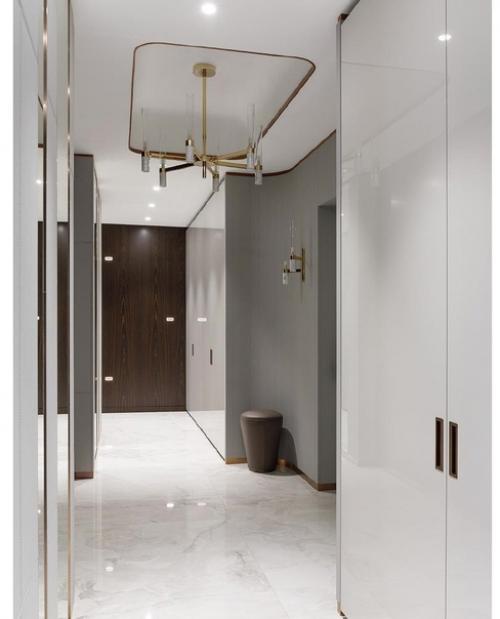 Интерьер квартиры со свободной планировкой и огромными окнами в пол. 02