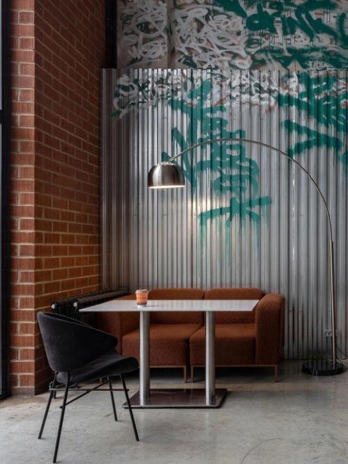 Кирпич, свет и вкус: кофейня и офис в Челябинске. 02