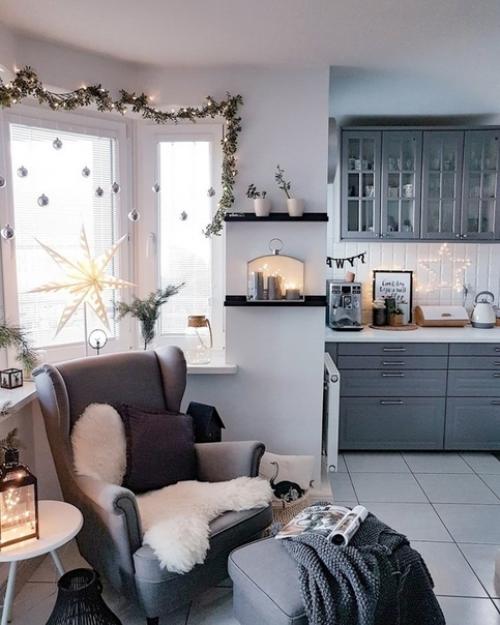 Это все очень уютно выглядит, но, когда начнёшь убираться в таком уюте, сразу понимаешь, что это бардак. 02