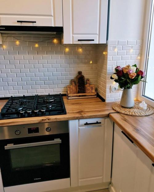 Уютная кухня. В светлых тонах. 04