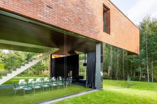 Футуристический загородный дом в Польше от KWK Promes. 02