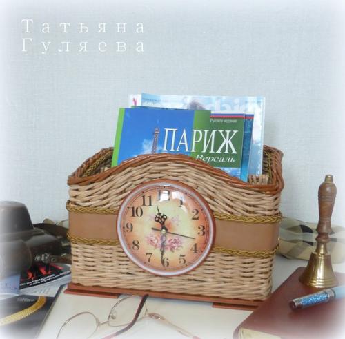 Благородный коричневый.   По фэн-шуй коричневый цвет относится к стихии земли и олицетворяет комфорт и постоянство. 08