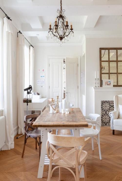 Красивый интерьер. В светлых тонах. 01