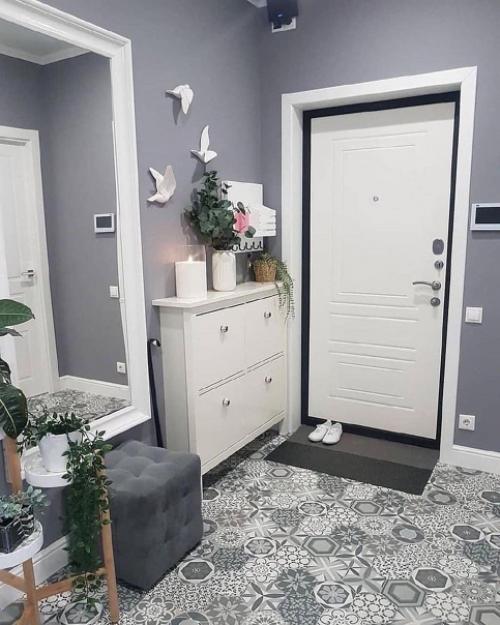 Но зеркальная стена в кухне - это нечто. 08