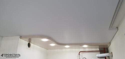 Бежевый цвет можно отнести к классическим оттенкам, его часто используют при оформлении интерьера квартиры. 04