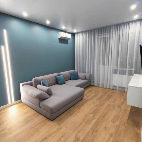 Просторная квартира. Современная и уютная. 01